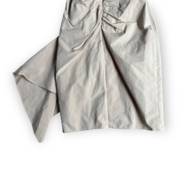 BCBGMaxAzria Beige Bow Sweetheart Cocktail Dress - Picture 6 of 6